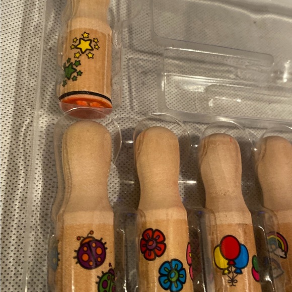 Melissa & Doug Stamps - Picture 5 of 9